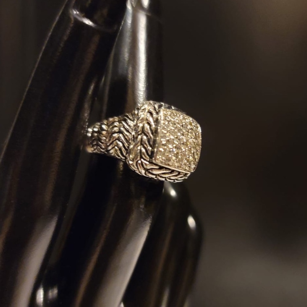 Sterling silver Yurman like ring